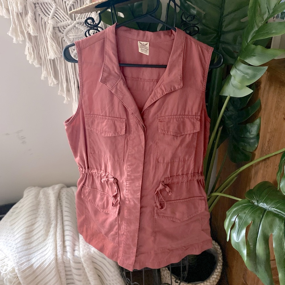 FADED GLORY | blush vest with pockets